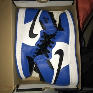 Jordan 1s